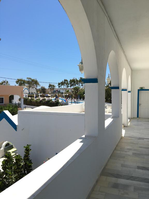 Hotel Lodos Karterados  Exterior photo
